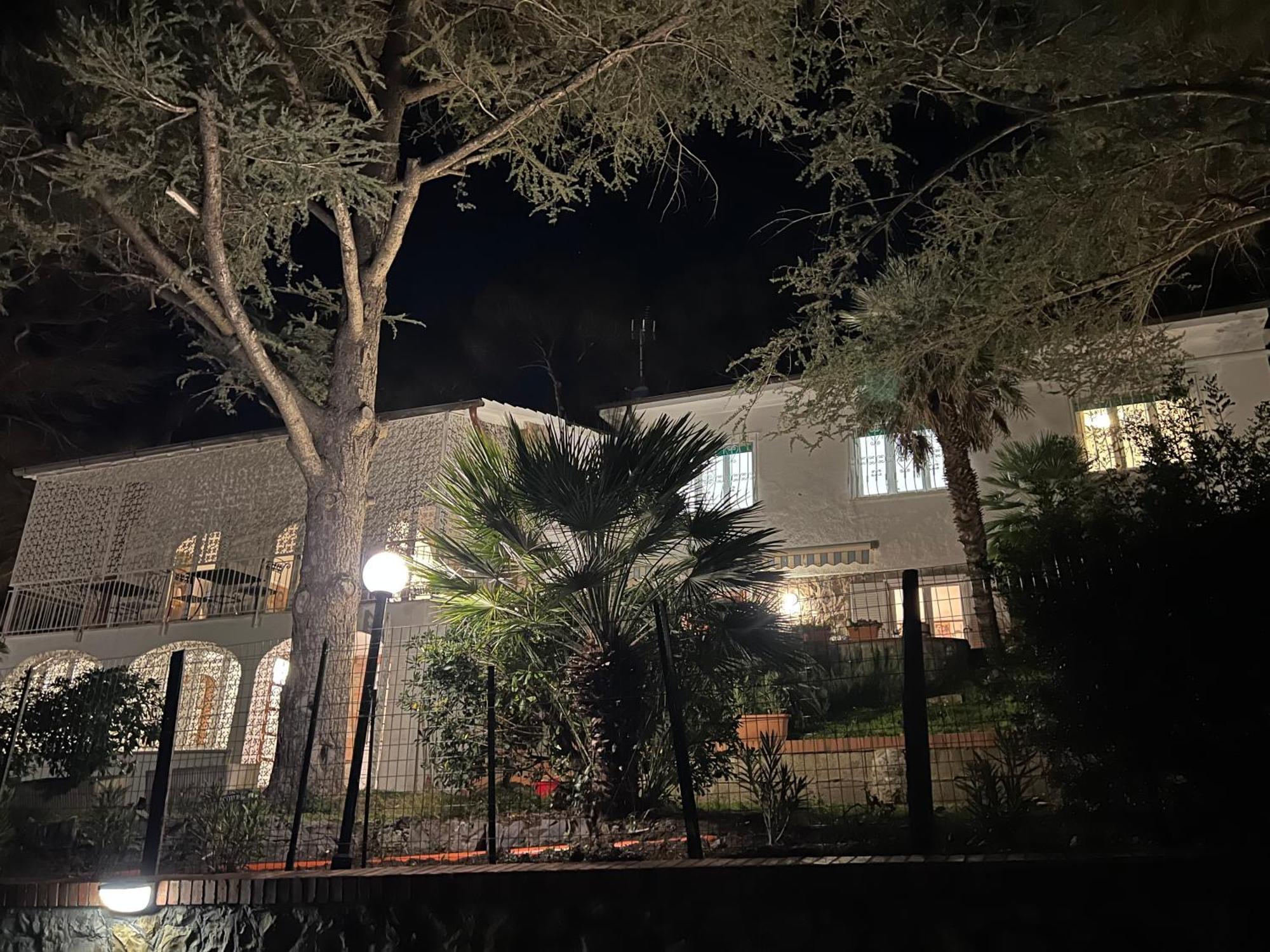 Villa Tara Quercianella Exterior foto